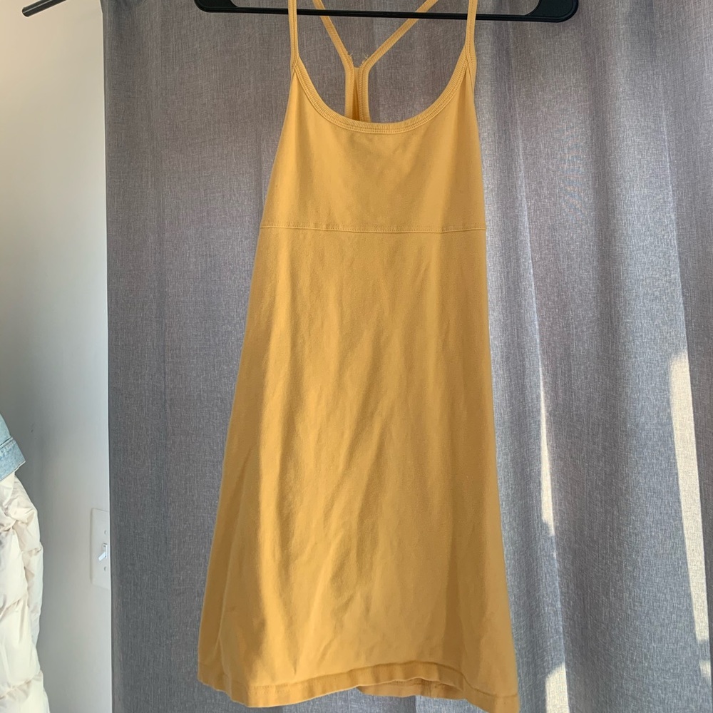 cute yellow dress in great condition